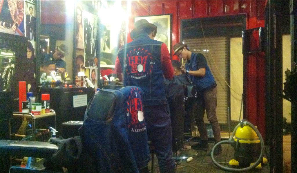 HeyHoBarberShop's tweet photo. HeyHo Let's Go!!! http://t.co/Ecculo96Kq