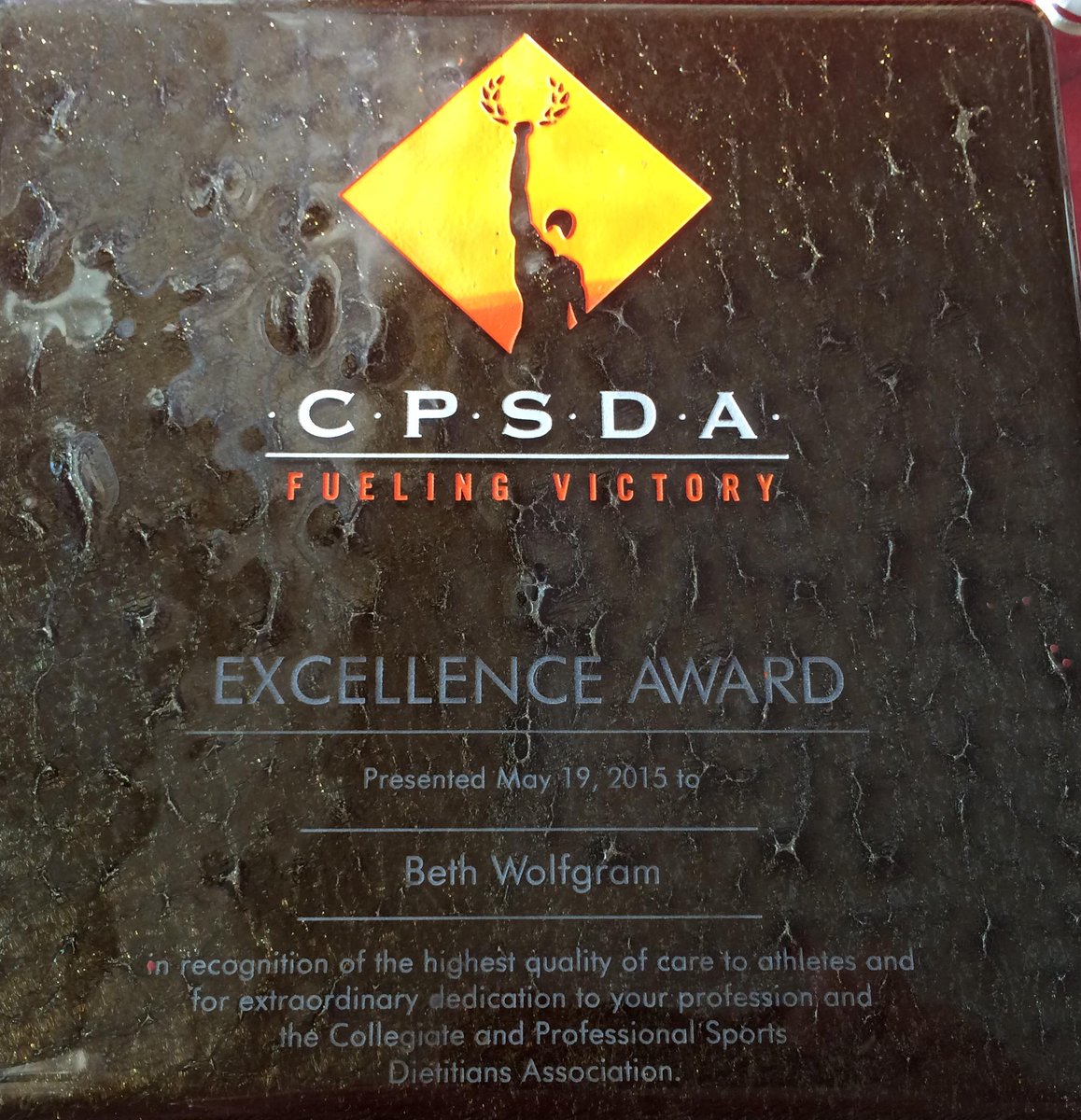 UtahNutrition's tweet photo. Grateful beyond words for this honor from @CPSDA - my colleagues, mentors and friends! #lovemyjob # #Cpsda2015 http://t.co/SBbckIeH2H