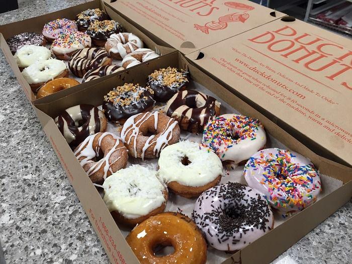 ARLnowDOTcom's tweet photo. Beloved donut company @duckdonuts plans to open Fairfax and Arlington locations this summer http://t.co/LtXawtSQ0E http://t.co/OCRhGZDi3I