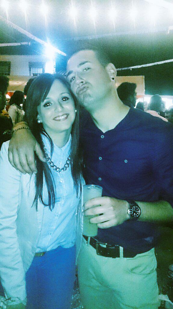 Mary__ml's tweet photo. Acordándome mucho de mi gordoooo😍😍 @CalerCuadros te quiero 😘 http://t.co/7DtUrxAcGz