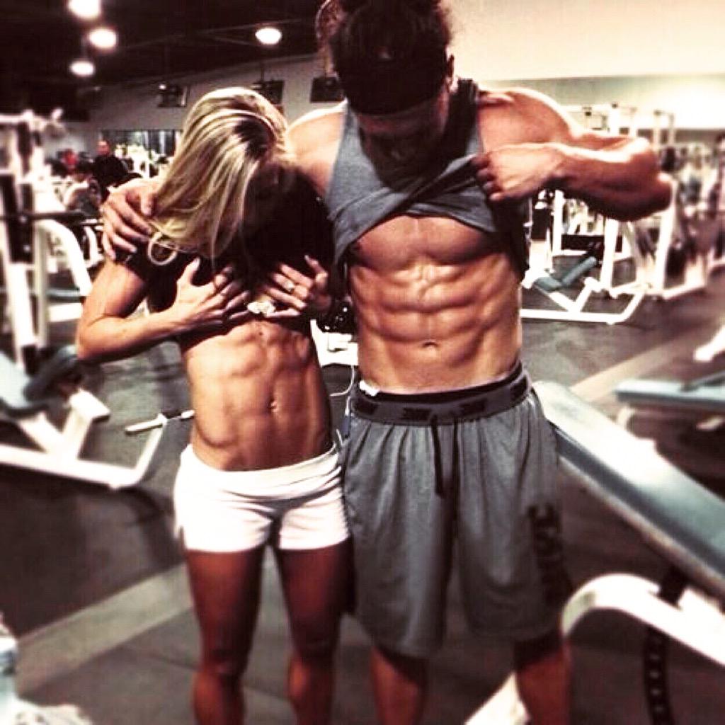 ript_io's tweet photo. #RelationshipGoals http://t.co/5gasVFB0a8