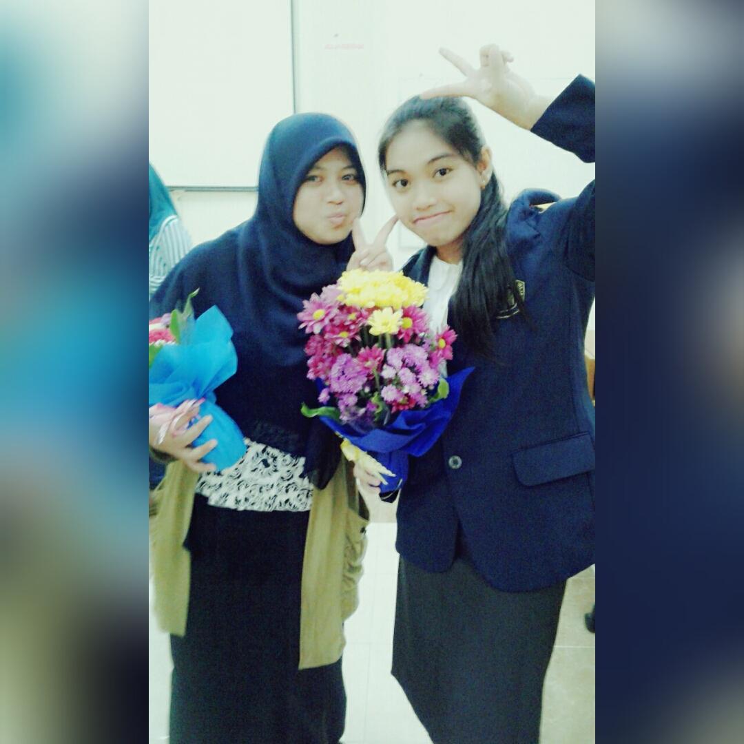 hnidya's tweet photo. Akhirnya giliran Jozz Kawul,, Selamat Rika Wulandari, SP :-* :-* ({})
#sidang #kompre #skripsi #pertanian #sarjana http://t.co/N9MWADed46