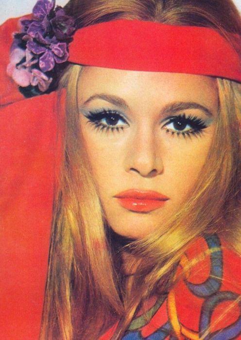 ~Aliki Vougiouklaki~

\"

Happy Birthday, Anassa. xx