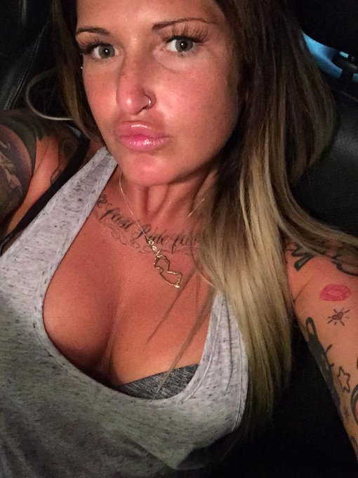☀️💋 fresh glow from Mexico! http://t.co/OhKIIqRKsf<a href="/tag/naturalbeauty"class="tags"><span>#naturalbeauty</span></a><a href="/tag/nomakeupselfie"class="tags"><span>#nomakeupselfie</span></a><a href="/tag/bigboobs"class="tags"><span>#bigboobs</span></a><a href="/tag/smilemore"class="tags"><span>#smilemore</span></a>