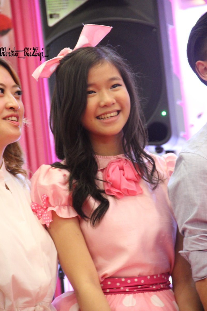 "<a href="/StefaNers_ID/">StefaNers Indonesia</a>: #SharePictTeens @Teens_Shieren at Launching Friends Studio, Kota Kasablanka 17.05.15 "
