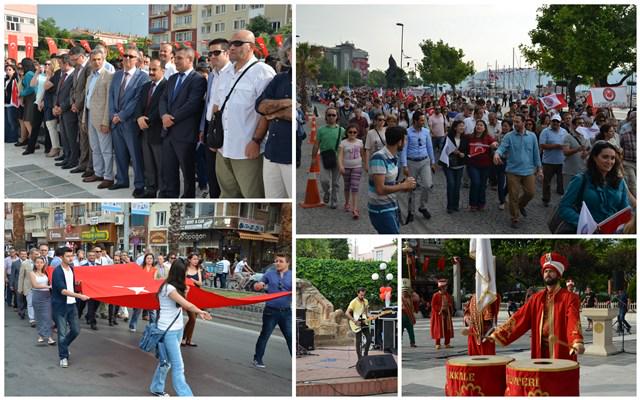 Çanakkale Onsekiz Mart Ü. 20Bahar Şenlikleri Cumhuriyet Meydanında gerçekleşen şenlik açılışı ve yürüyüşü ile başladı