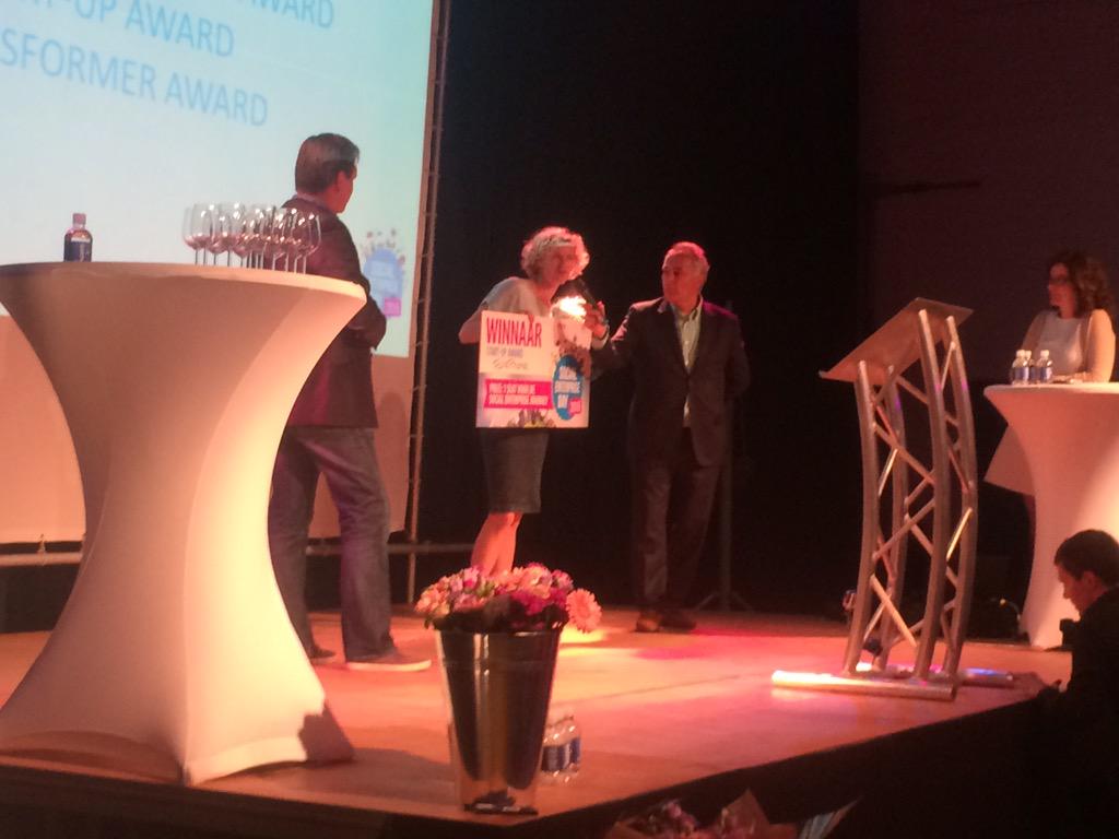 SEDays_2018's tweet photo. De Social Enterprise Day Start-up award 2015 gaat naar @Fairphone!! Gefeliciteerd! #SED15 http://t.co/CSNix3LwUN