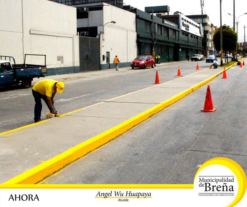 MuniBrena's tweet photo. RECUPERACIÓN DE LAS ÁREAS VERDES DE LA AV. AGUARICO.
¡Seguimos Avanzando!
Ciudad Histórica con Visión de Futuro... http://t.co/wkIpLatyZq