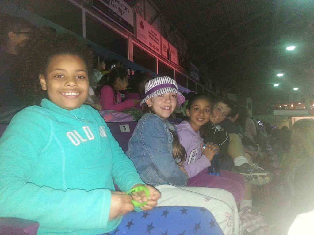 NatalkaFabro's tweet photo. #EnjoyingTheDay #ForestofReading2015 #PeelReads @PeelReads @CaledonEastPS http://t.co/clJmRFTWyU