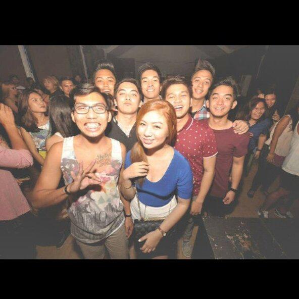 ParangAnghel's tweet photo. partying it up here at #MadNeighbors http://t.co/ACNP5A7dxP