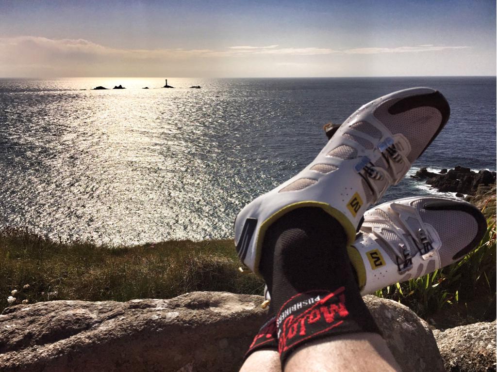JamesSanter's tweet photo. @MalojaPushbiker #landsend at start of #LeJoG 
https://t.co/dAxD5wDeA7 http://t.co/Yz1uqVP77j