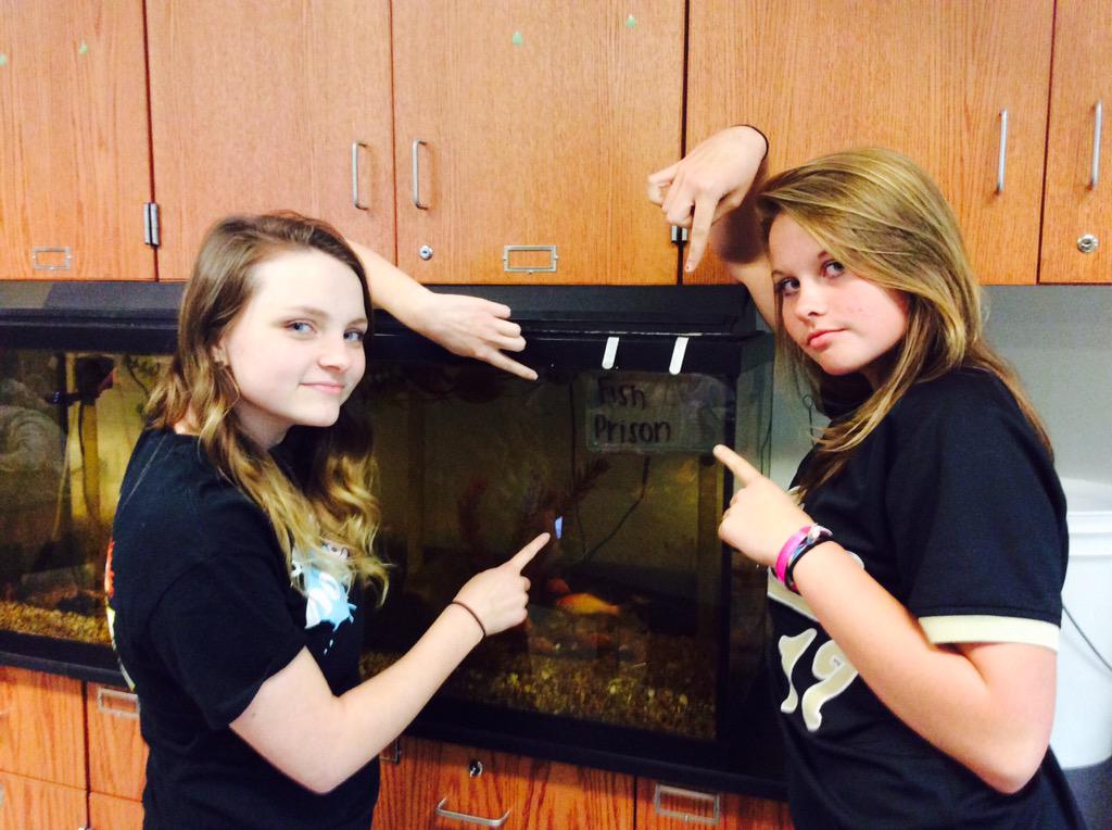 clairebear5470's tweet photo. gottem #fishprison @brianna_gaskill http://t.co/qrlFWrDIMi
