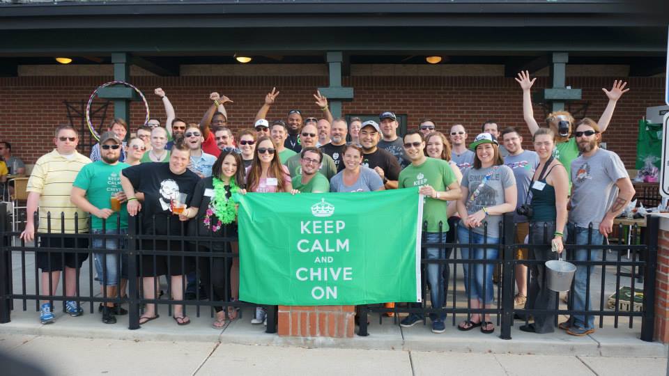 Wheels go round for @chivecolumbus as the CBus makes a stop <a href="/TiltedKiltPub/">Tilted Kilt</a> for a mtup! (Pics: l.thechive.com/toBqKb)
