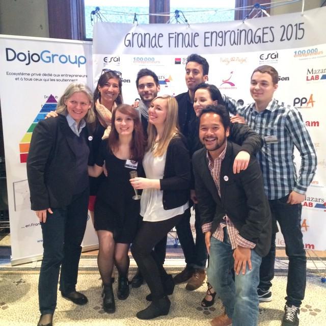 CreativeSlasher's tweet photo. Même pas besoin de filtre pour la fierté de tout ce petit monde : les kids ont gagné ! Bravo ! #EngrainaGES2015 #Sl… http://t.co/kO7mK6pcE3