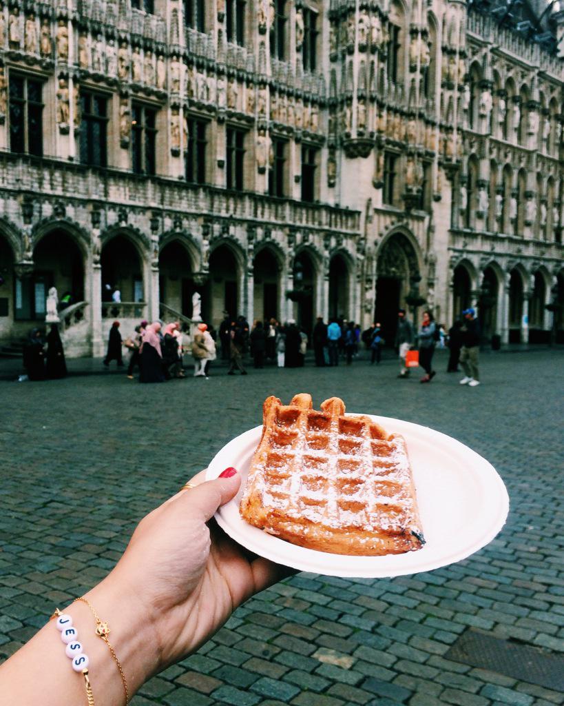 JesssCarroll's tweet photo. Belgium does it better. Can't go back to regular waffles. Also the scenery ain't shabby. #foodie #belgium #travel http://t.co/PCU40qGn8M