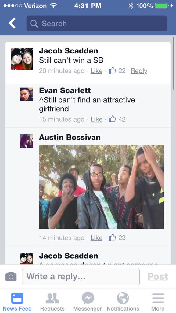 SkolMemes's tweet photo. Facebook comments got me cracking up.. Another Packers fan got buuuuurn'd http://t.co/3tD9z5hl0C