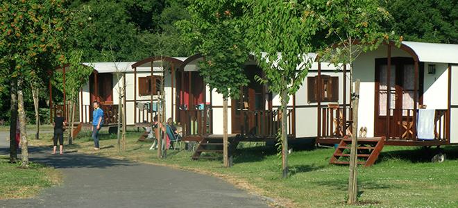 #weekendjeweg in de #Ardennen met #Pinksteren ? Logeren in een #pipowagen met 4 personen voor € 65 ! Mail of bel ons