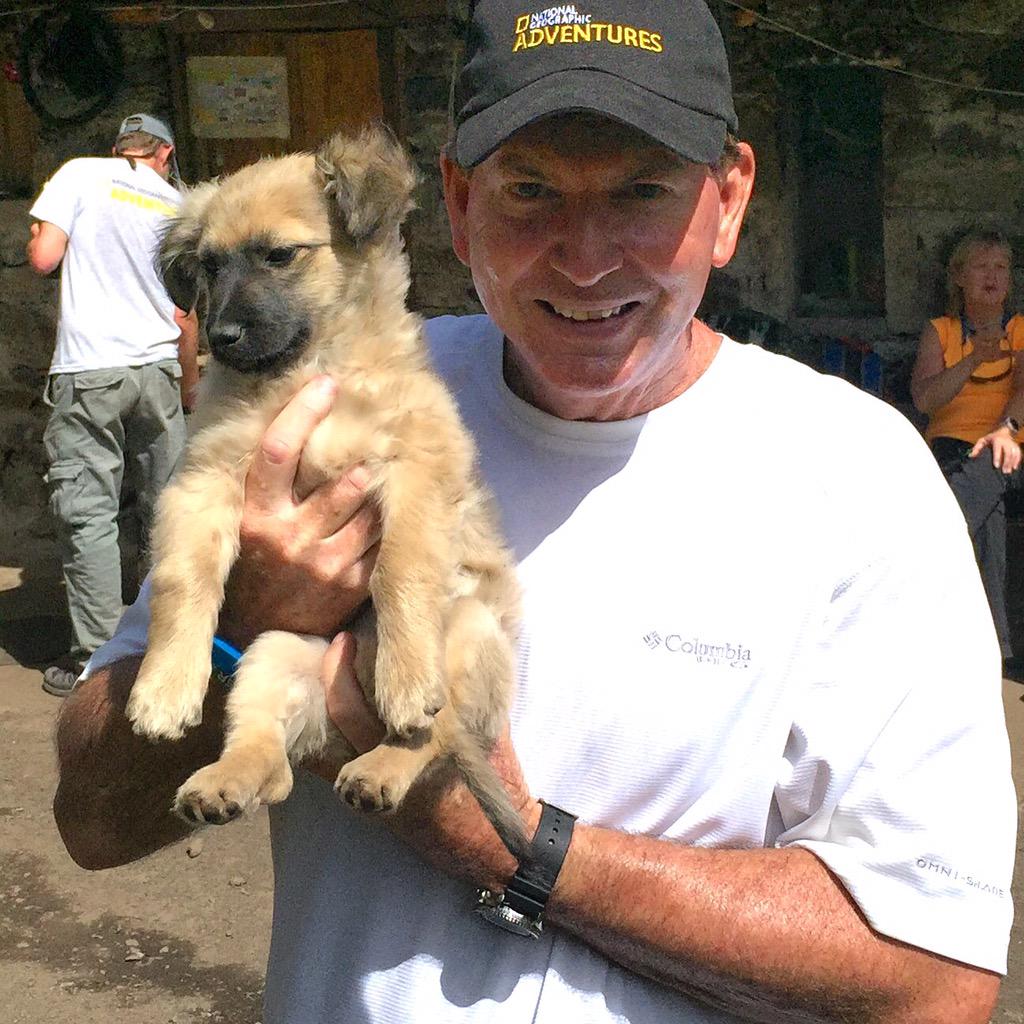 ParkerWaters's tweet photo. On the trail in the Andes on the way to #MachuPicchu and making friends along the way. #ngadventures #peru http://t.co/gGBMsJYFAv