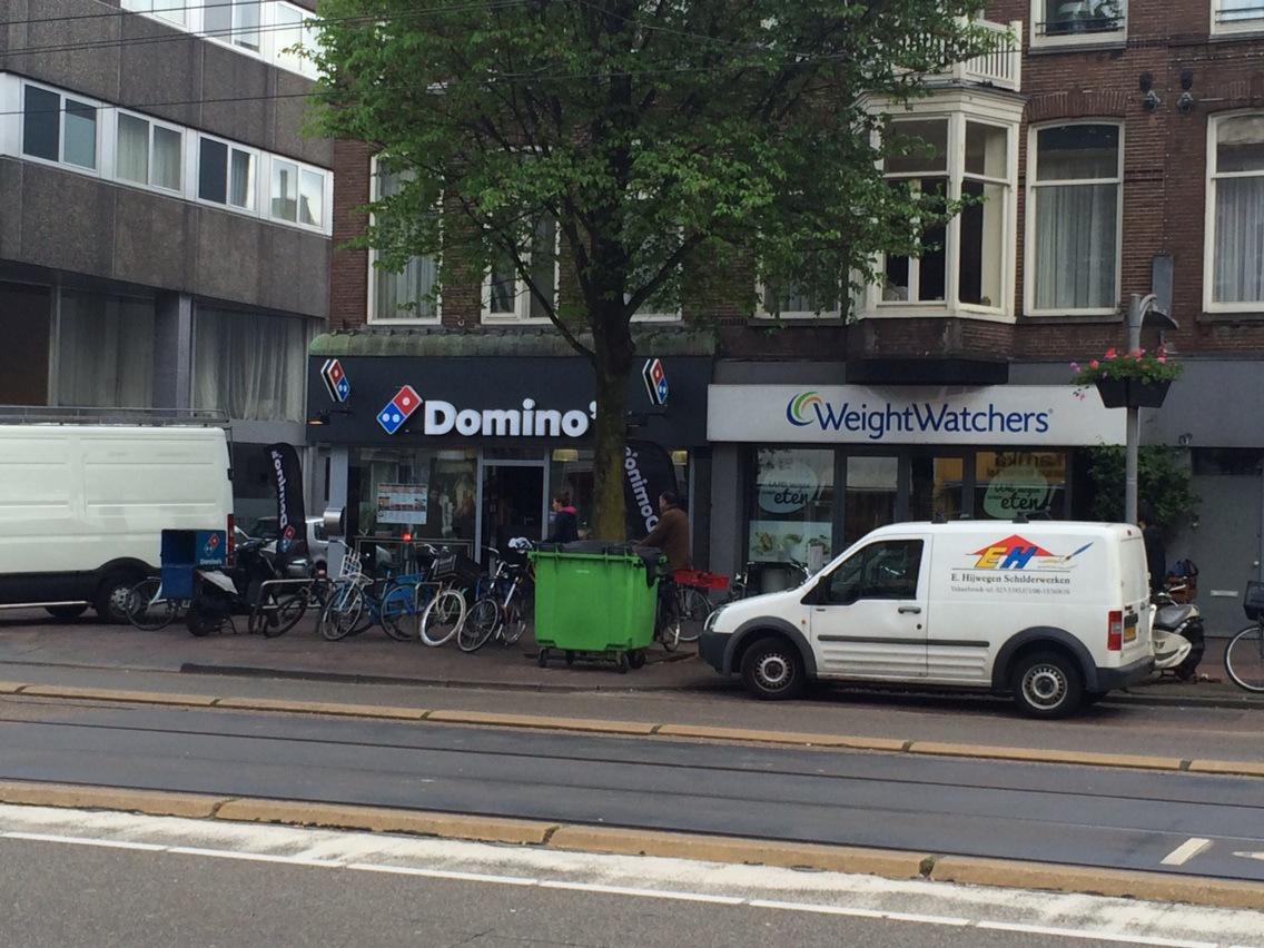 SimonHannah1's tweet photo. Proximity store locations for @dominos @weightwatchers made me laugh! Guilt trip?!!! #creditdebit http://t.co/5BYBgEYB2j