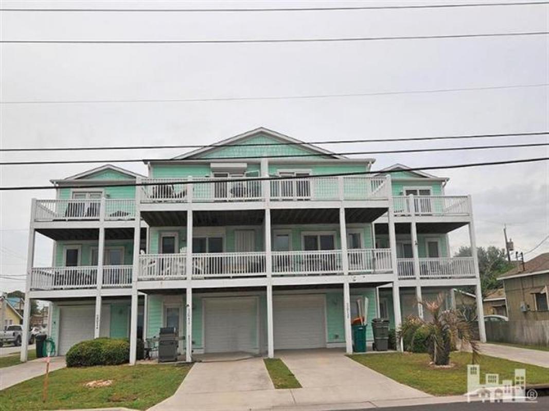 RegisterTeam's tweet photo. Have you looked at what I am listing these days? Check it out! http://t.co/TAjPj7Z3W0 #Realtor #realestate #listing http://t.co/SPJqvL7msQ