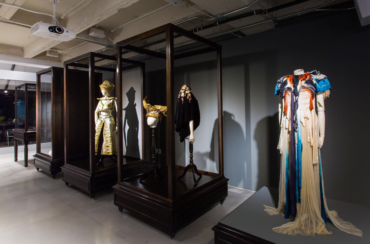 FelicityBrownUK's tweet photo. New York Times Features my Bird dress alongside Schiaparelli, Jean Cocteau,Ballet Russe Leon Bakst- Miami. http://t.co/62ejdEkF2h