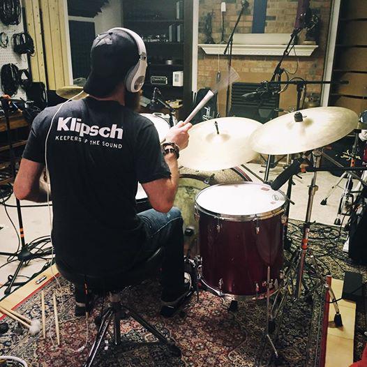 KlipschAudio's tweet image. Tonight, get after it like @cocowheazy from @bleedingkeys.