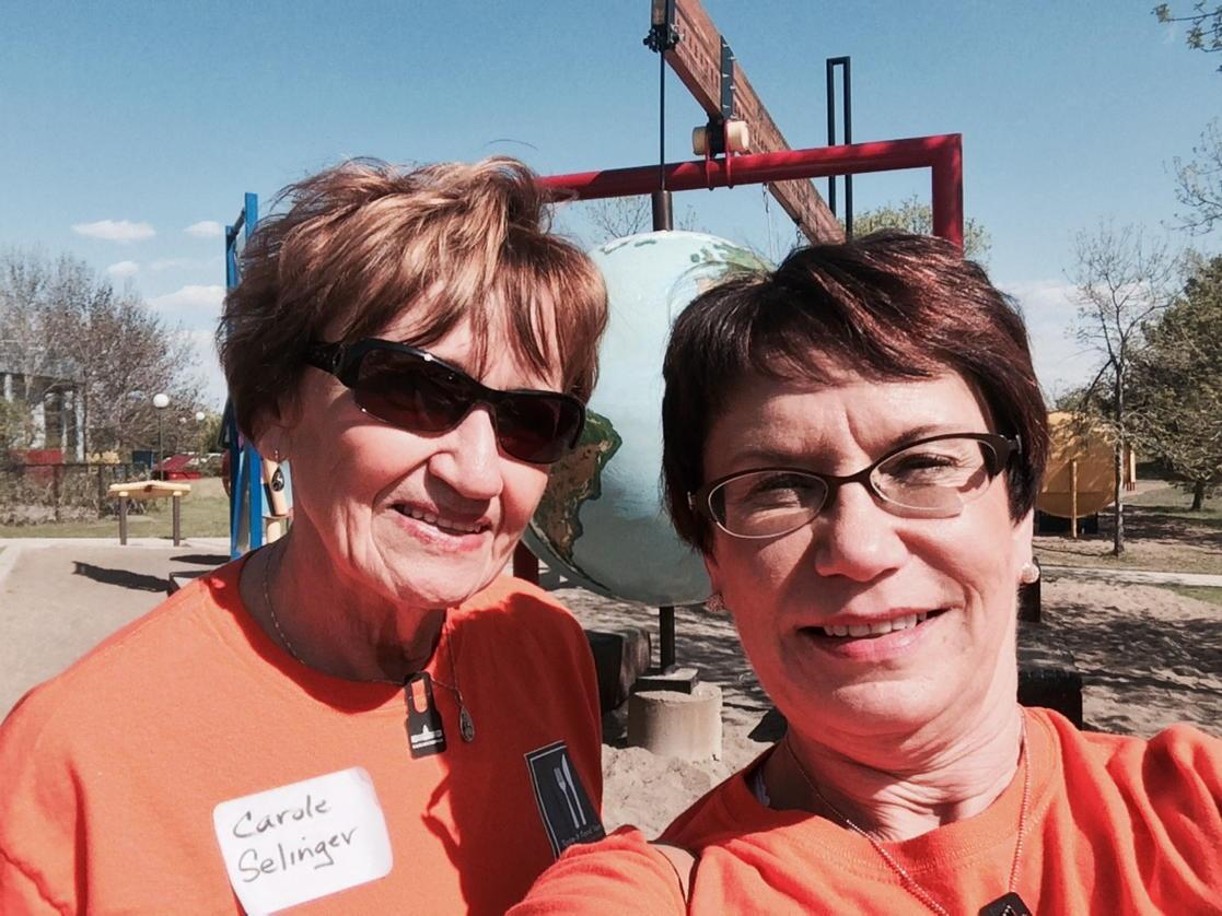pattirodger's tweet photo. @tasteitfoodsk Finishing a great #famtour2015 checking out Regina attractions! http://t.co/lmBuyyicyp