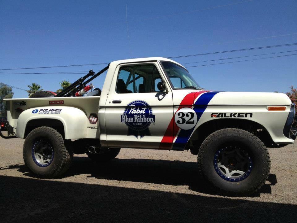 #Pabst truck! What a ride! #Pbr #PBRArt #satx #do210 #alamocity #pansttruck #dtsa