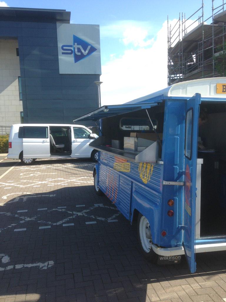Breaking_Bread's tweet photo. Outside @stvglasgow serving up jerk pork shoulder, halloumi wraps and feta and sweet potato salad! Who's hungry? http://t.co/IoWgMdqHap