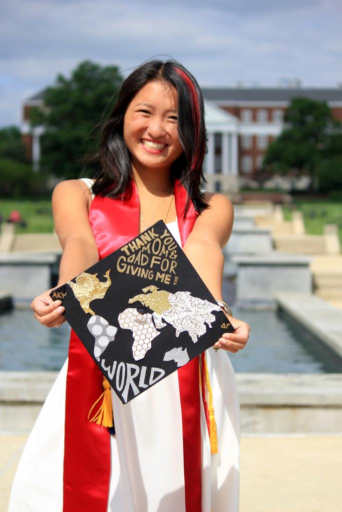 SmithGlobalBiz's tweet photo. Congrats to all @SmithSchool grads, esp. those who went global! Like Vicki Shi -your student speaker! http://t.co/yf7mngbvI3