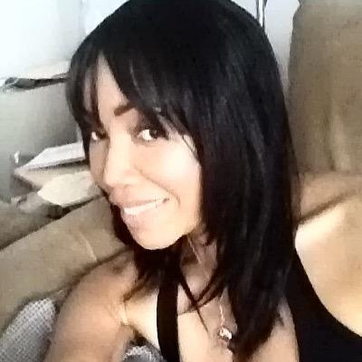 Alistdietfit's tweet photo. FYI: AMAZING results for #alistdietfit Founder @Tia_Walker after a few days of @iloveskininc Hydrate Em kit! http://t.co/R9Rm9utLPQ