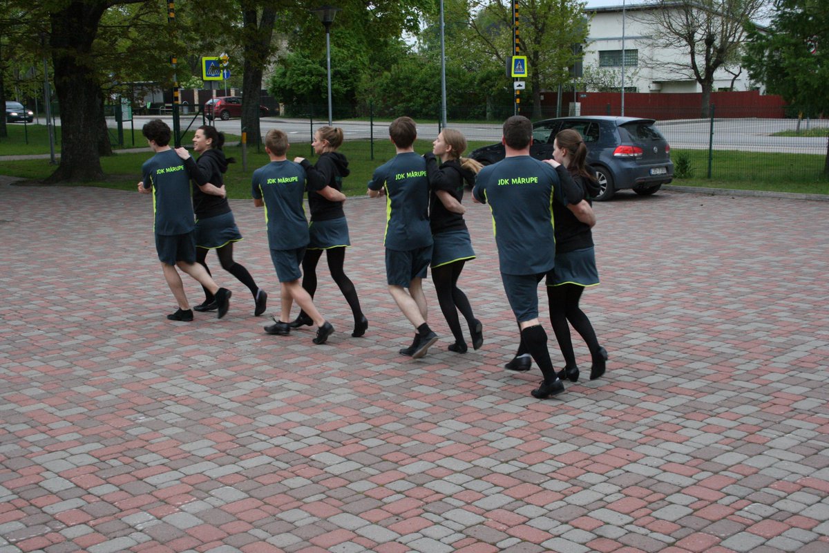 jdkmarupe's tweet image. Mēģinājums zem klajām debesīm? - DARĪTS @Marupes_novads