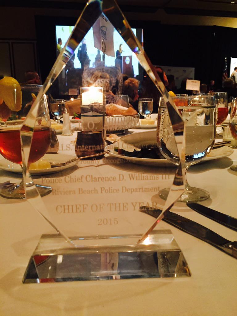chiefcwilliams's tweet photo. Chief of the year! I'll take it. Thanks @ASIS_Intl &amp;@RivieraBeachPD #ASIS2015 #serviceisjobone http://t.co/HeFFwySC6Q