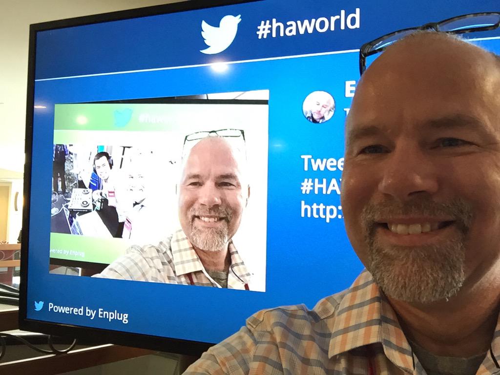 Host_Academy's tweet photo. Tweeting about Tweeting about Tweeting ... at #HAWorld #HAWorld2015 http://t.co/rFyySuppCR