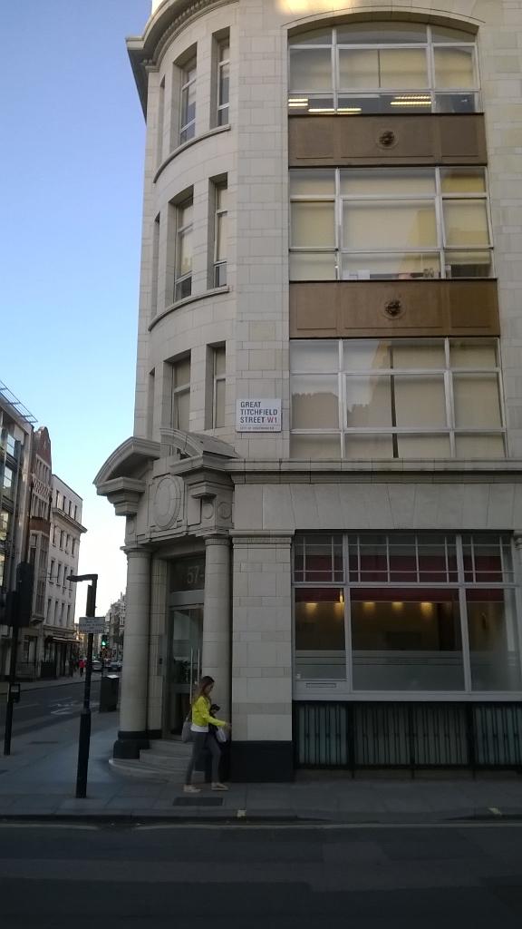 felixtrench's tweet photo. - Caesar, why conquer this little Titchfield street?
- This GREAT Titchfield Street.
#historyinquotes http://t.co/OWnVzatw2S