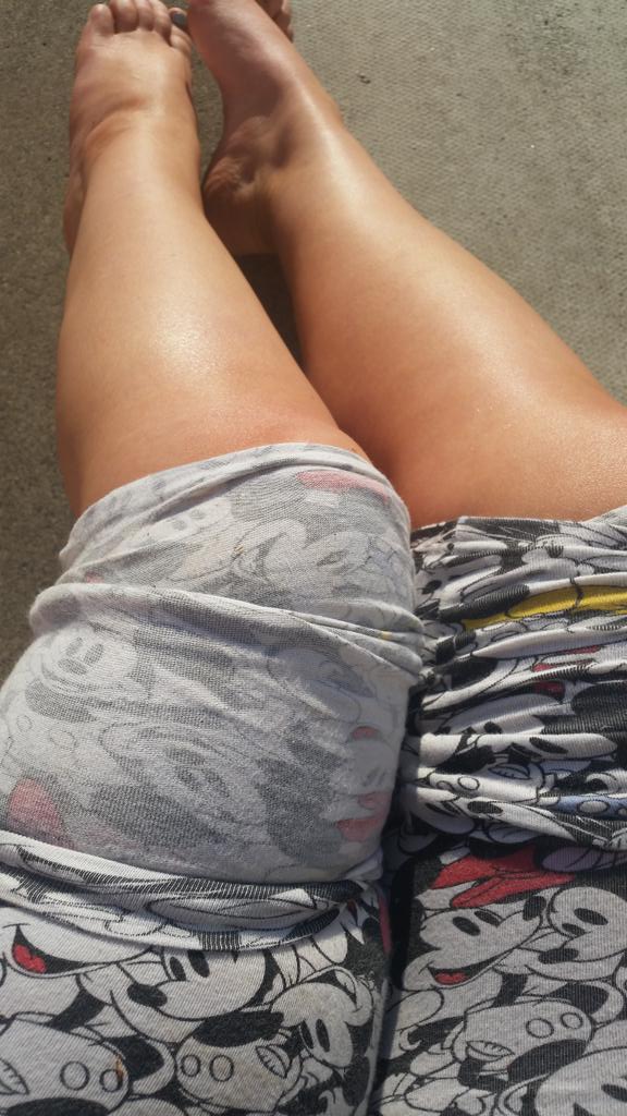 MenningToni's tweet photo. Tan time for the #summertime http://t.co/PPKMMPmYO8