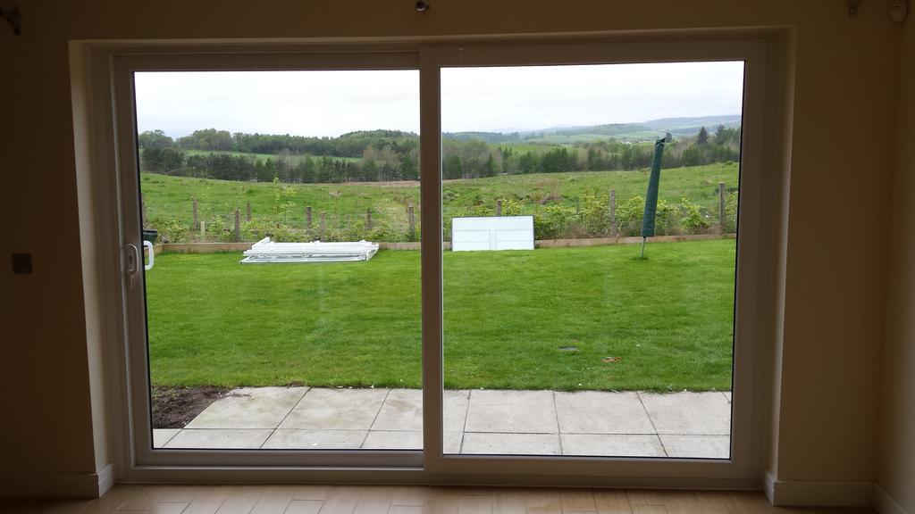 dynafitwindows's tweet photo. Fitted 2 @jfplastics sliding doors in Dunblane today! http://t.co/jHcSx4dkG6 #dynafitwindows #slidingdoors http://t.co/GLxEArnsxM