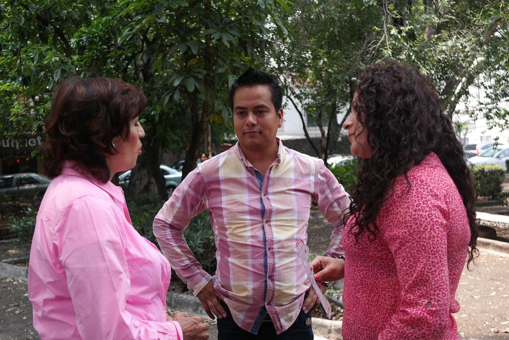 LauraHerrejon's tweet photo. Los recuerdos en Claveria me impulsan a seguir adelante, como vecinos luchemos #PorUnAzcapotzalcoMejor http://t.co/GJ46aZfu0E