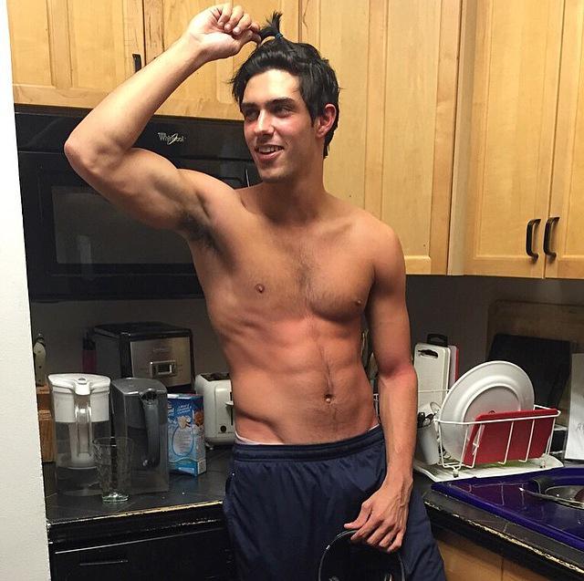 Fuckboy____ tweet picture