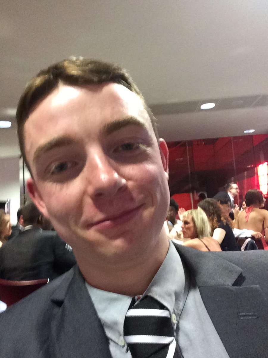 mjbarrell82's tweet photo. #UELsportsawards2015 http://t.co/BUzXyijDDO