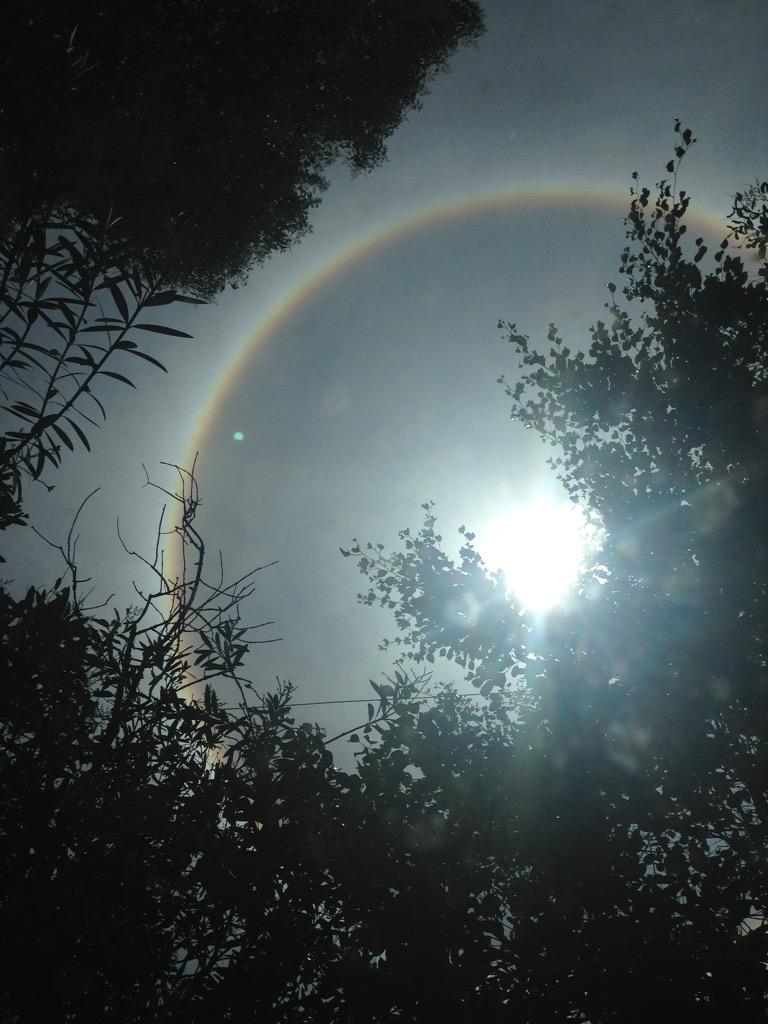 DansGaCa's tweet photo. @elpais_america #halosolar #condesa #méxico http://t.co/PRXvka5vgU