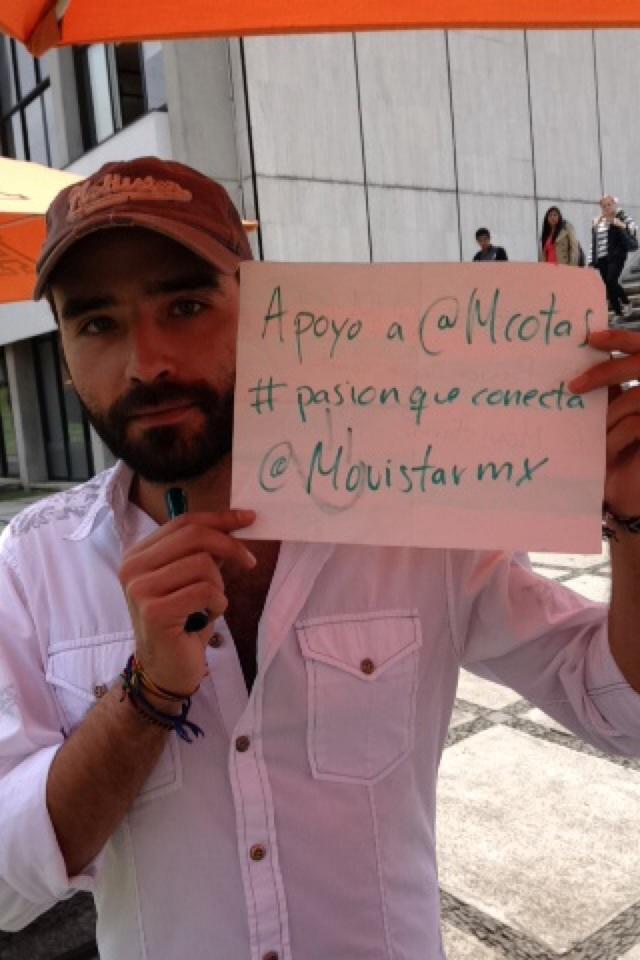 sofiarandac's tweet photo. Apoyo @mcotas #pasionqueconecta @movistarmx http://t.co/wzUN14tS0L