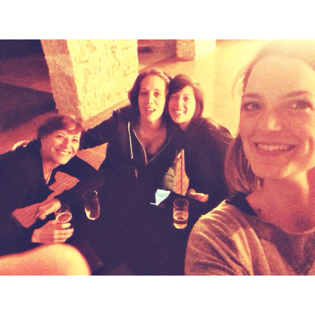 nataliachillon's tweet photo. #OhLaLaus 🎉🎉🎉 http://t.co/xwOdUTkxWJ