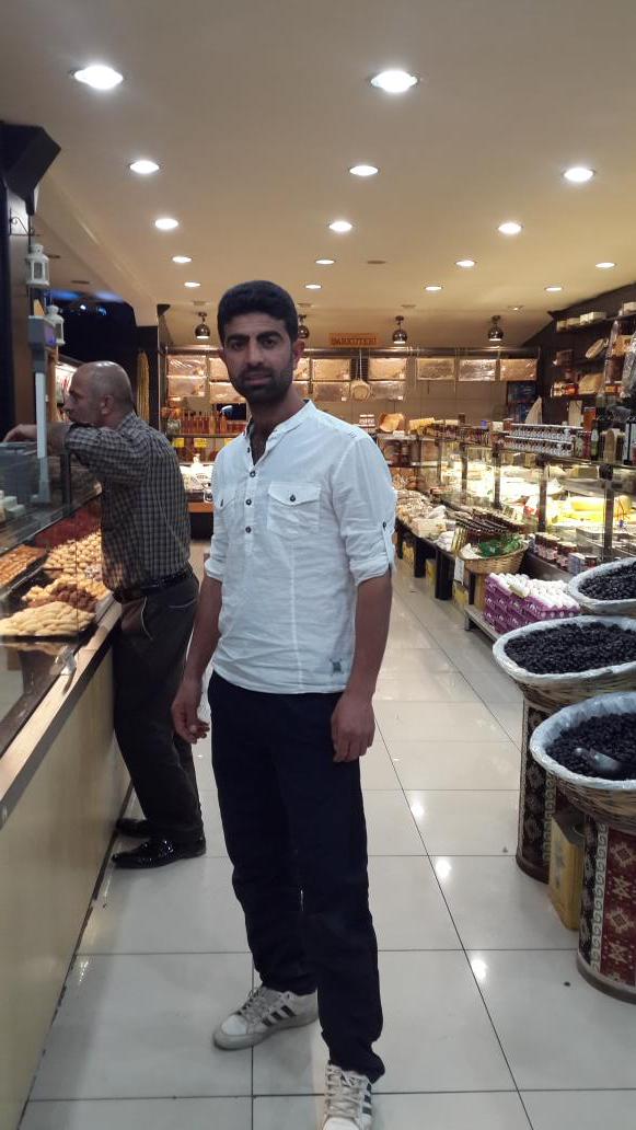 kat_semih's tweet photo. http://t.co/azeNCnoR40