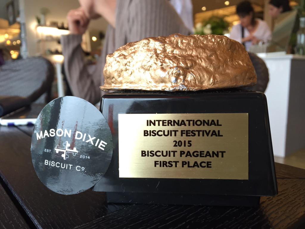 UnionMarketDC's tweet photo. Congrats to international biscuit festival winners, @MasonDixieDC!! http://t.co/dCMXt4ebcv