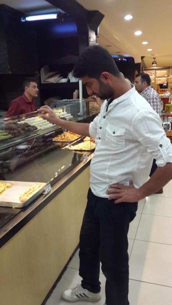 kat_semih's tweet photo. http://t.co/azeNCnoR40
