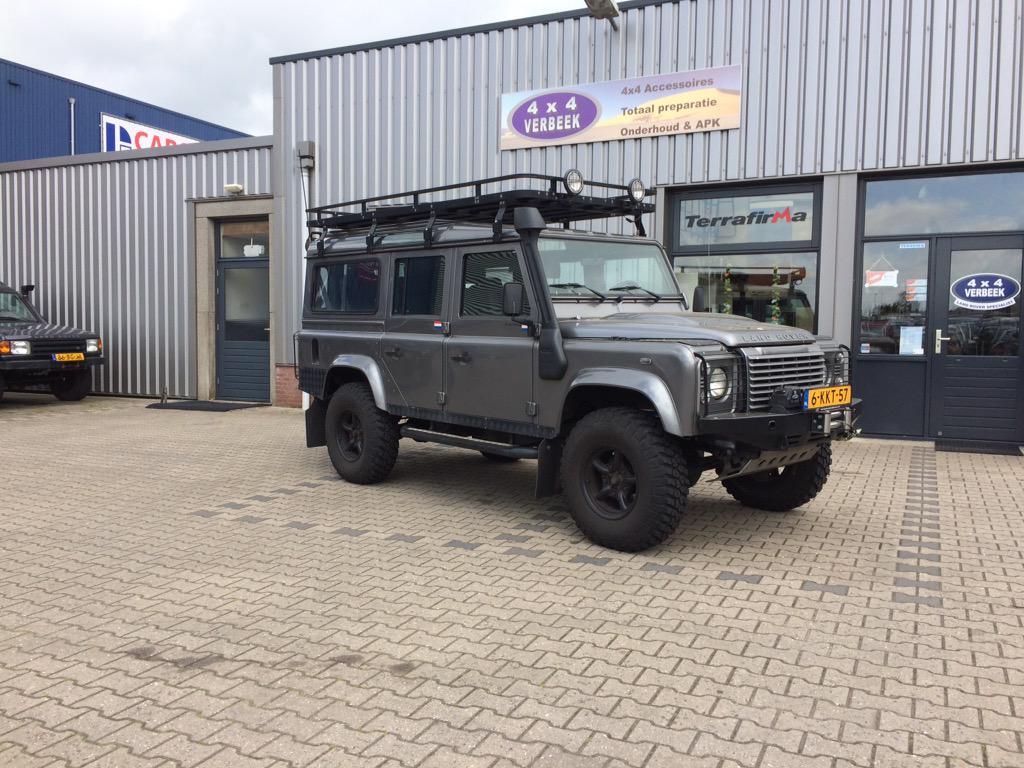 Vandaag deze Defender getuned met Alive tuning