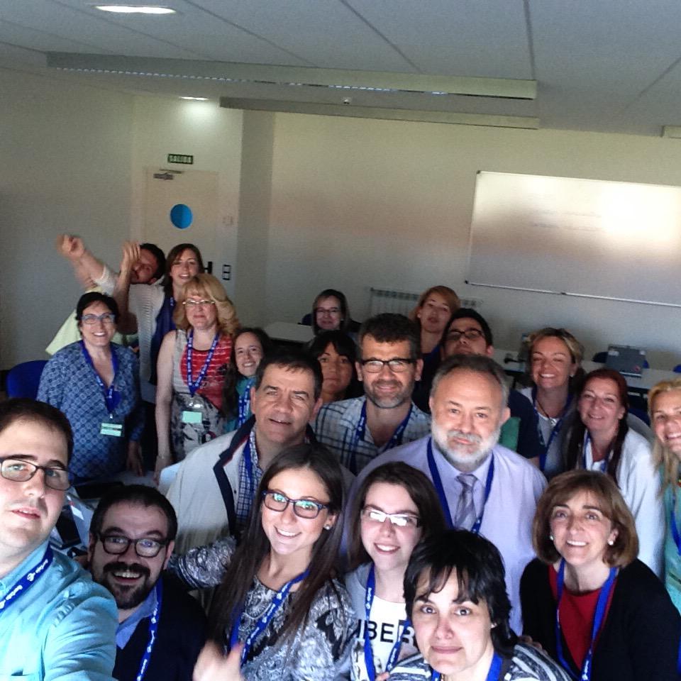kikorno's tweet photo. #selfie #ciieb #SMARTEMOTIONCIIEB @CIIEB2015 @TorrenteMarta http://t.co/I8ET4kI7yf