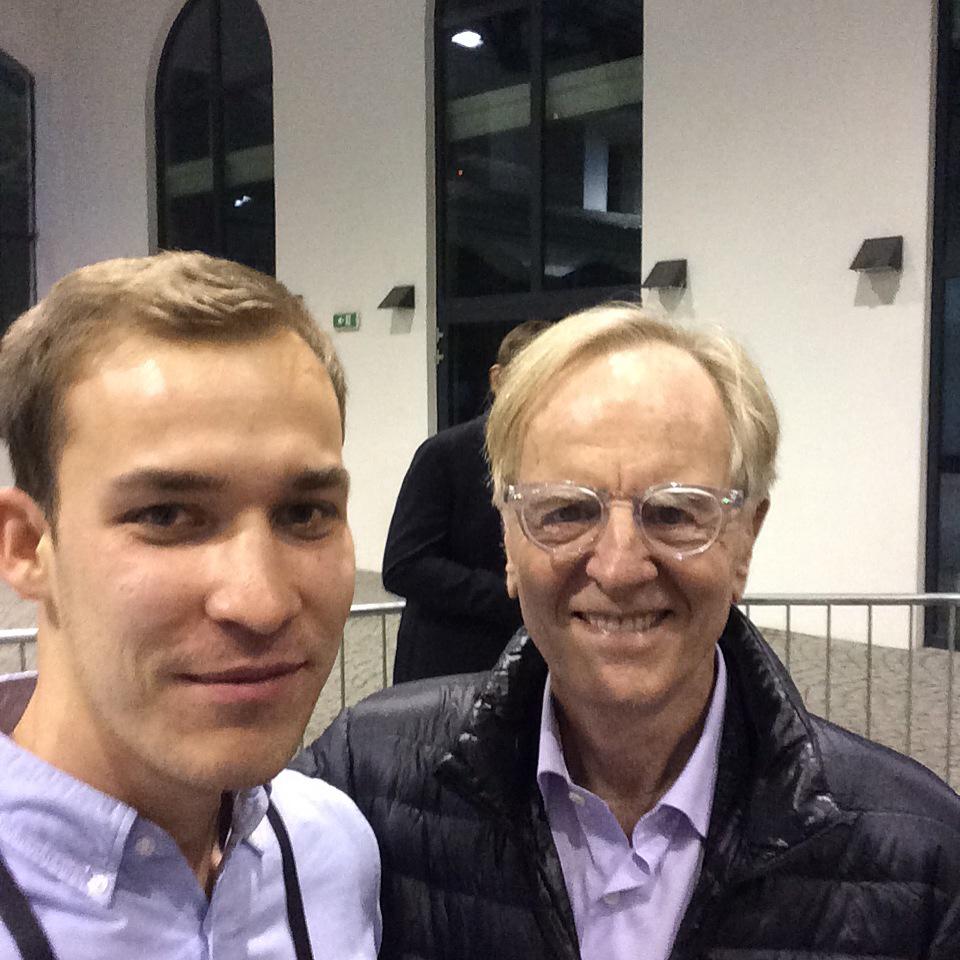 VGrek's tweet image. OMG! Thank you @johnsculley!