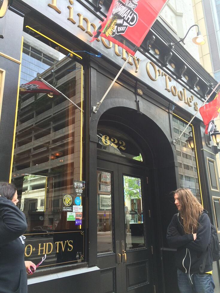 YellowNatArmy's tweet photo. 9th Stop: Chicago continues to overwhelm us with their support of #CrewSC! What a neat town! #312ForCrewSC #cf97 http://t.co/t7Fd6hs5mC